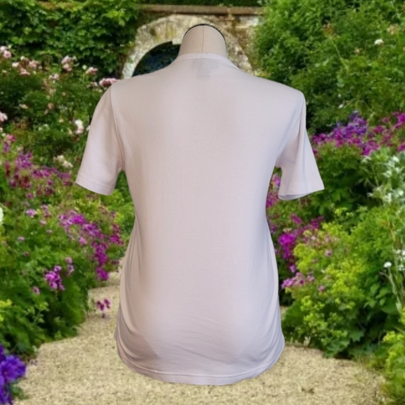 COPY - Y2K Hummingbird Embroidered T-shirt - Picture 2 of 4